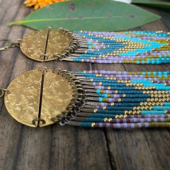 Dancing Willow Beaded Statement Earrings, lightweight - Picture 4 of 6